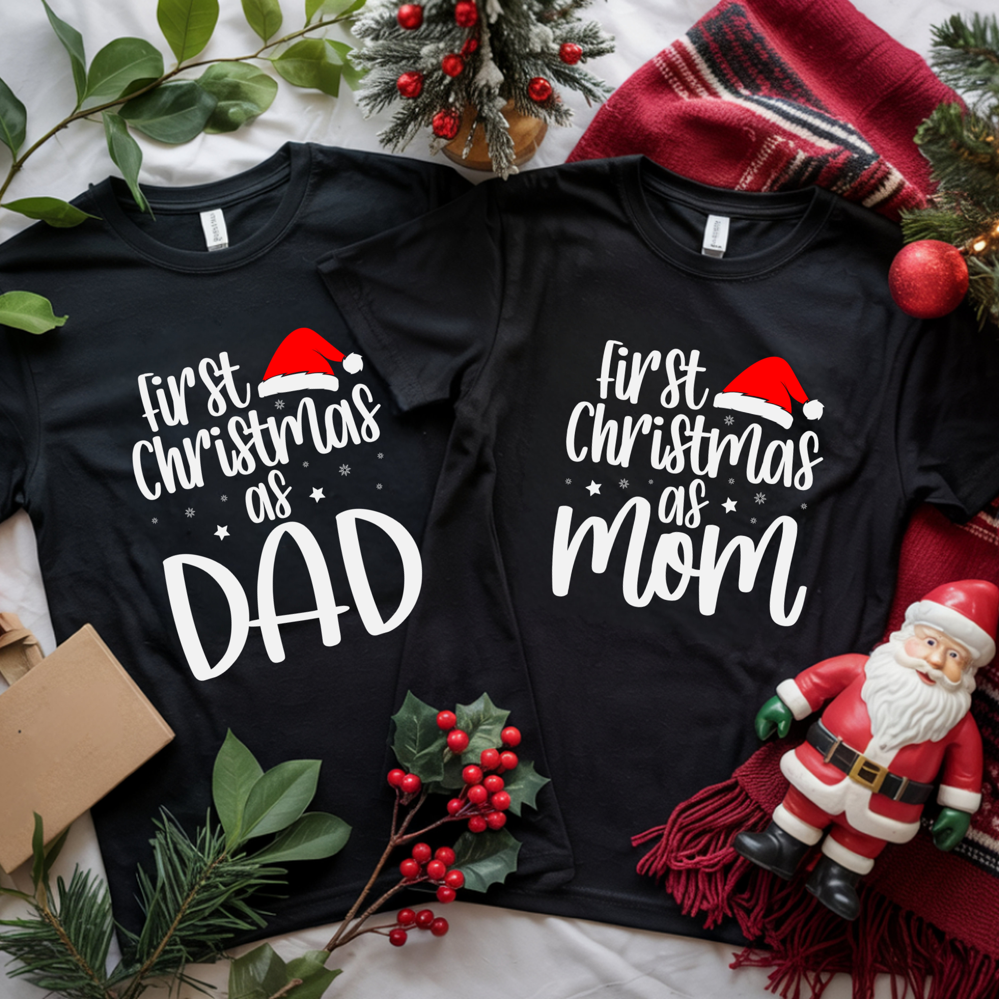 SET DOUA TRICOURI CUPLU "FIRST CHRISMAS AS MOM AND DAD"